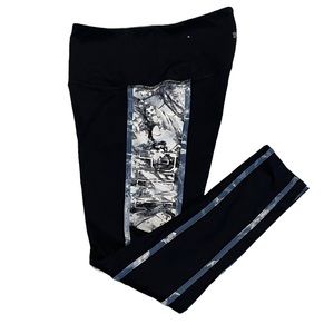 Victoria’s Secret PINK Ultimate Black Compression Leggings Mid Calf Size Small